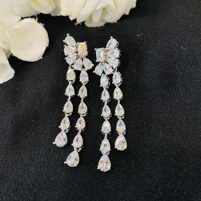 Aarohi Earrings