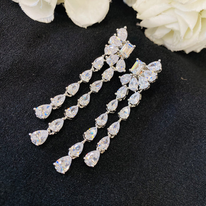 Aarohi Earrings
