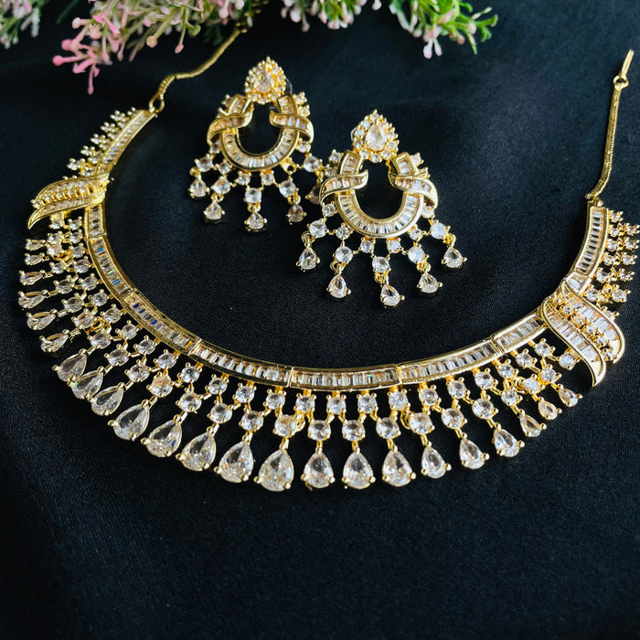Ad Aaliyah Neckpiece