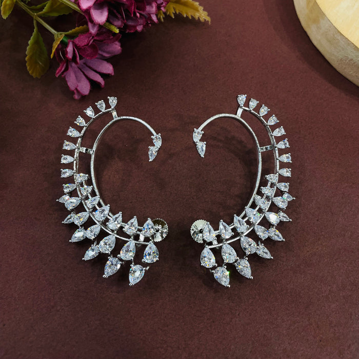 Ad Aarna Earcuff