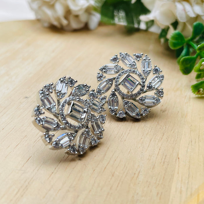 Ad Adelina studs