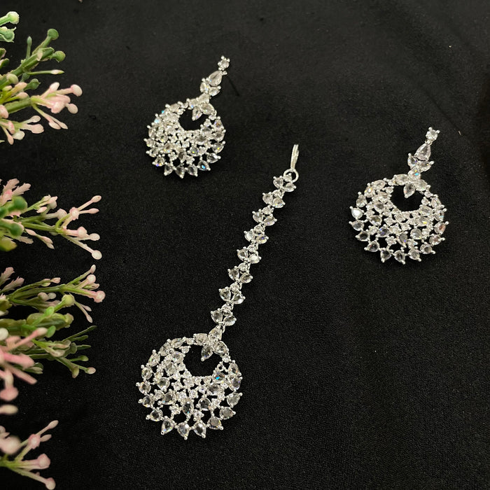 Ad Amara earrings with tikka set