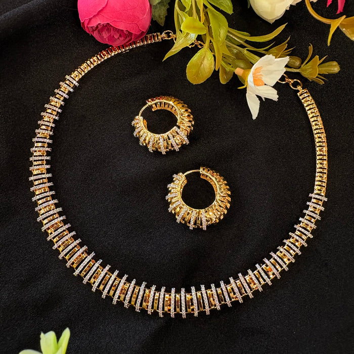 Ad annie Neckpiece
