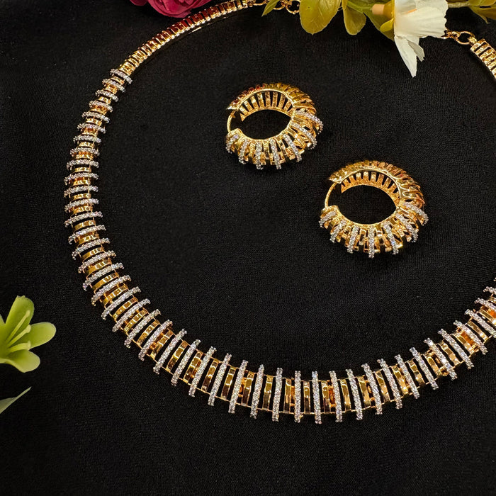 Ad annie Neckpiece