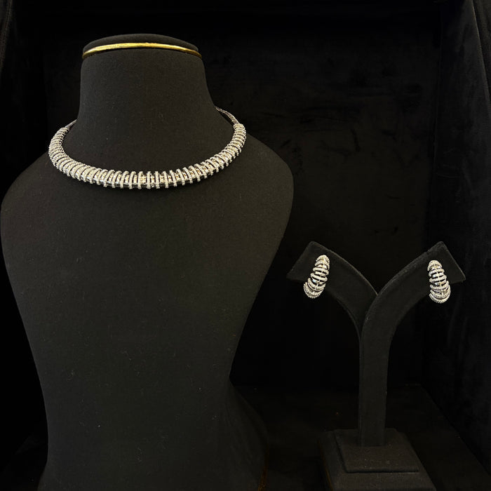 Ad annie Neckpiece