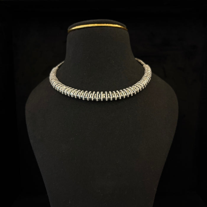 Ad annie Neckpiece