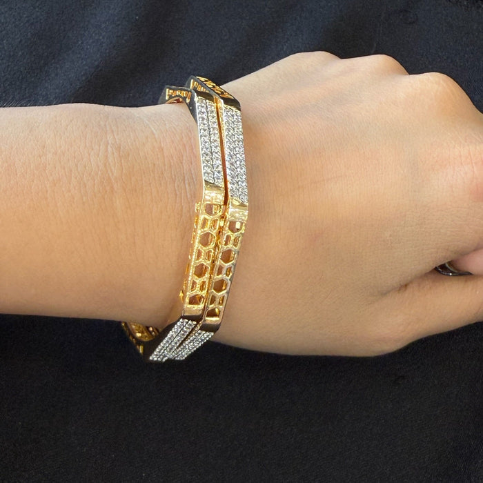 AD Aria Bangles