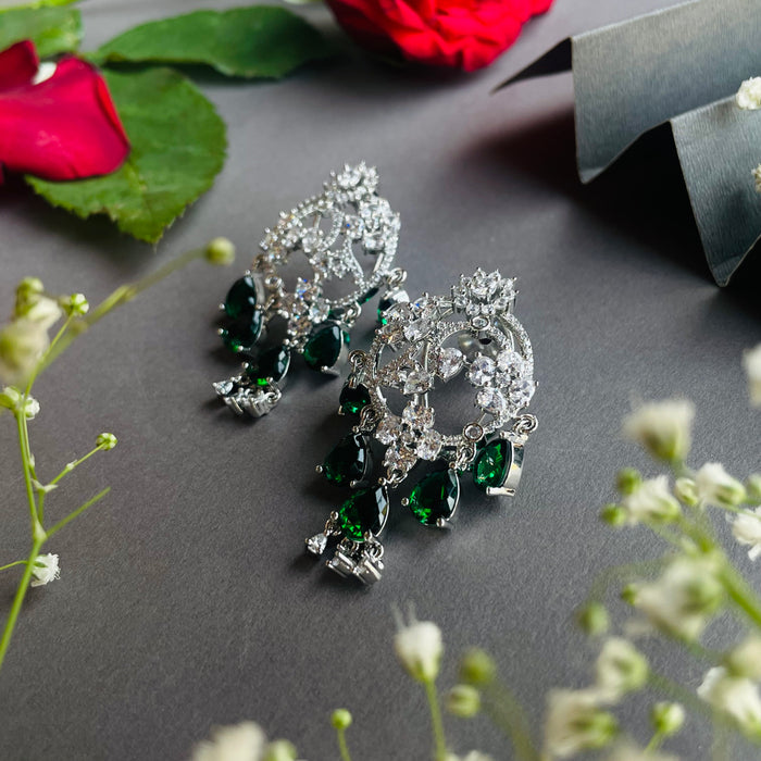 Ad Avika earrings