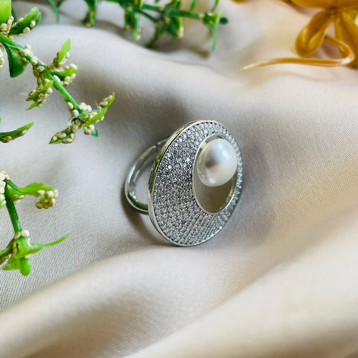 Ad Della  ring Adjustable