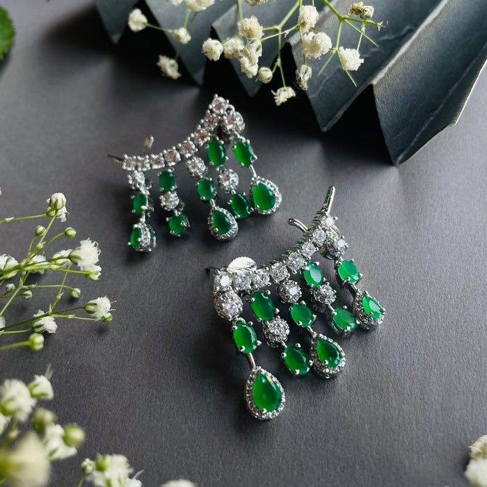 Ad Dhriti  Earcuff