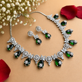 Ad Eira neckpiece