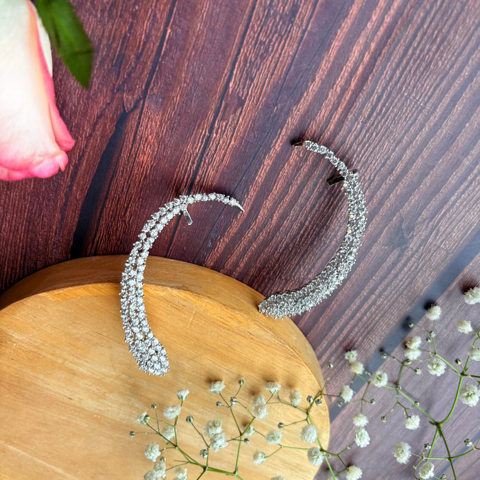 Ad Eliana Earcuff