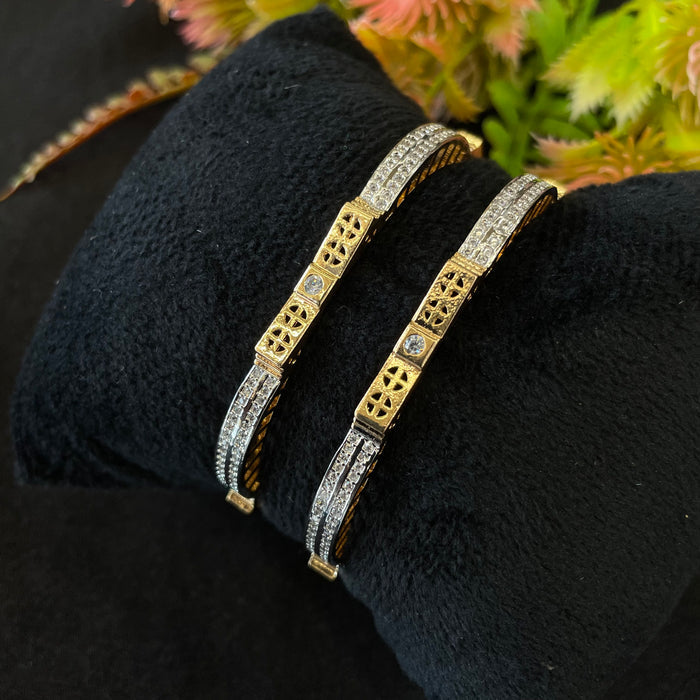 AD Elora Bangles