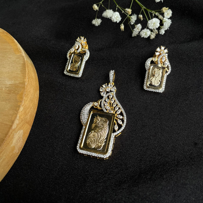 Ad Imperial Muse Pendant Set