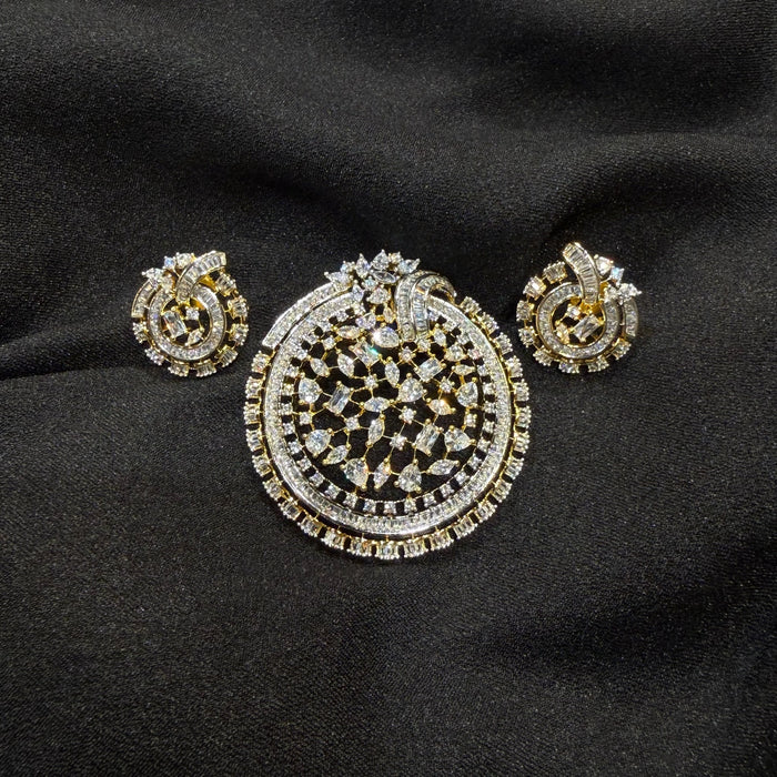 AD Inaya Pendant Set