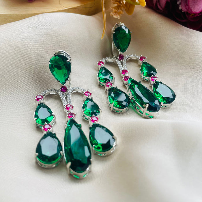 Ad Julia earrings-2