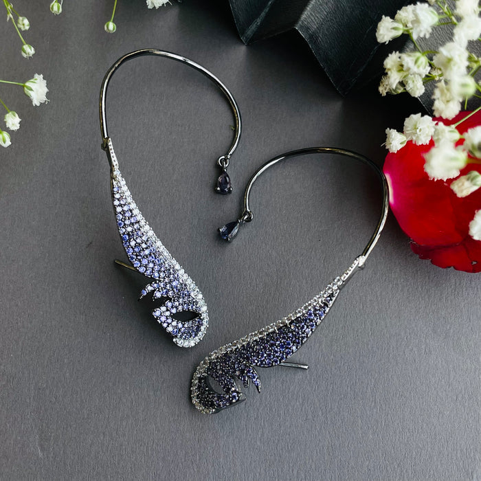 Ad Kritika earcuff