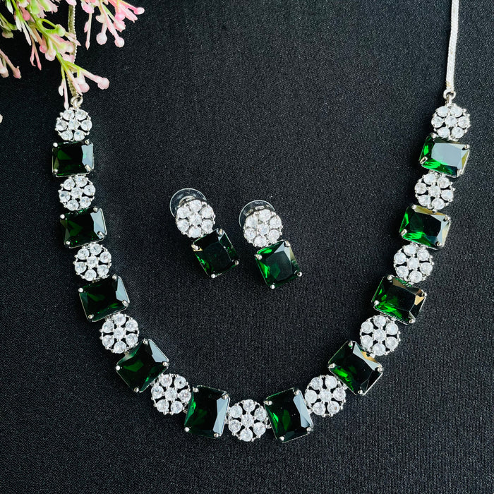 Ad Morgan Neckpiece