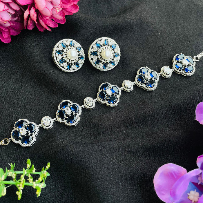 Ad Nitya Neckpiece