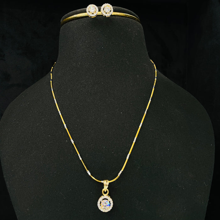 Ad Paridhi pendant set