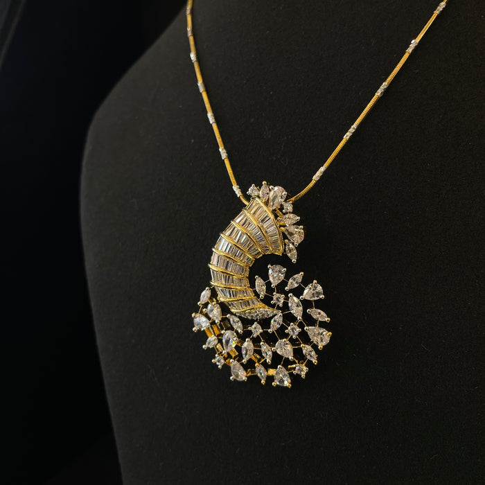 AD Shanaya Pendant Set
