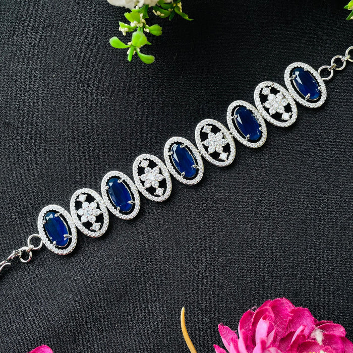 Ad Willa bracelet