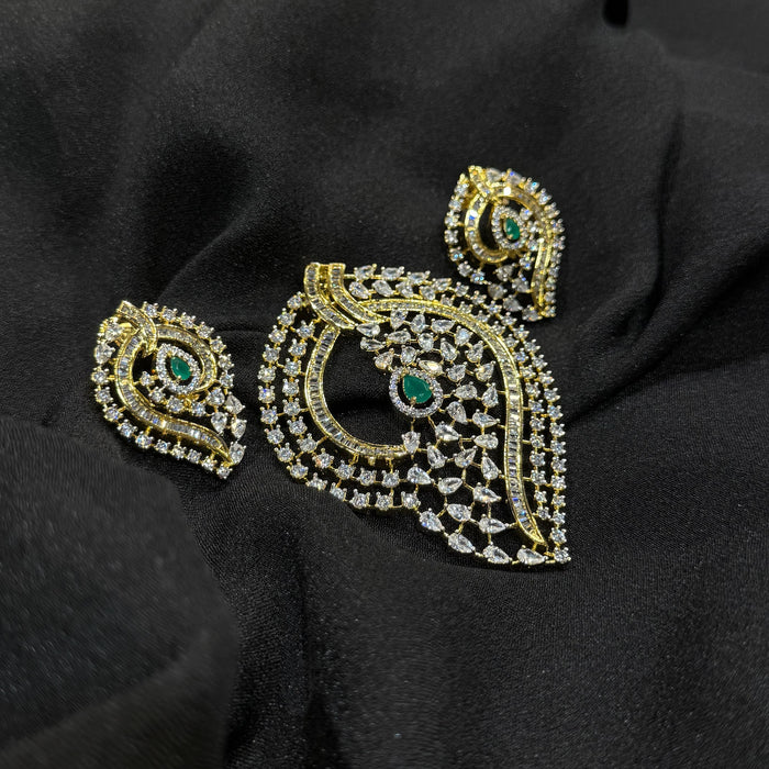AD Zara Pendant Set