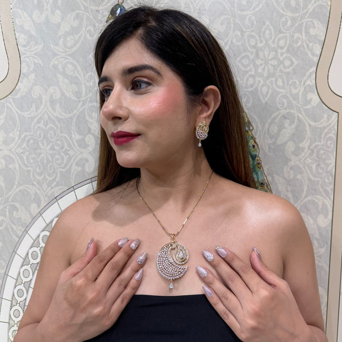 AD Zoya Pendant Set