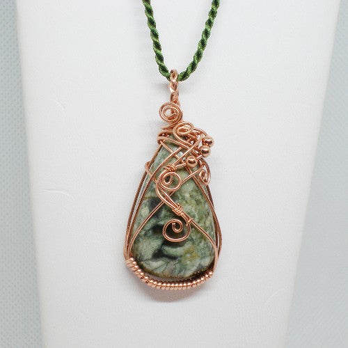 Agate Wire Wrap Pendant Necklace