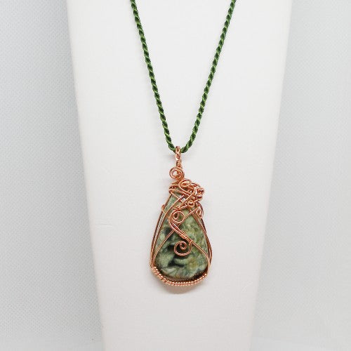 Agate Wire Wrap Pendant Necklace