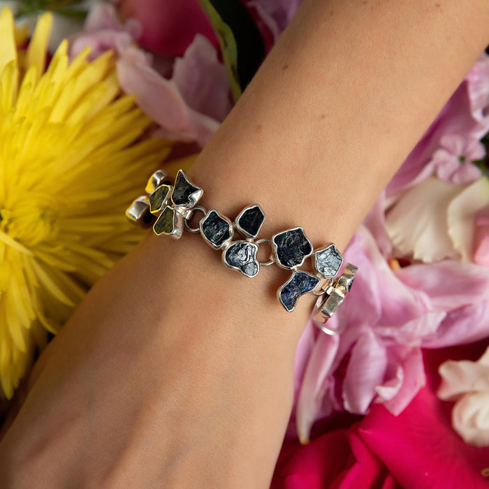 Artisan Gabriel Peña 950 Sterling Silver Bracelet with Natural Raw Blue Sapphire - Adjustable 7-8”