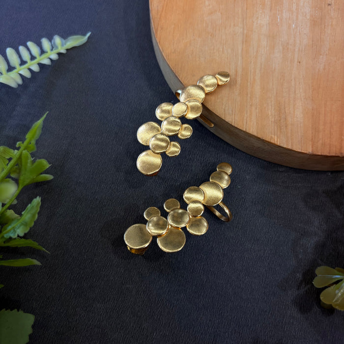 Aurelia Disc Cascade Earcuff