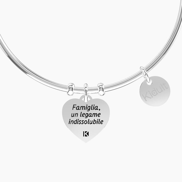 Bracciale rigido da donna con ciondolo cuore famiglia