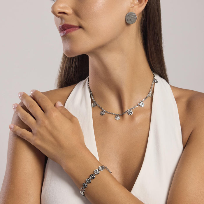 Bracciale martellato in acciaio argentato