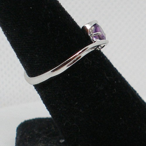 Dainty Amethyst Ring