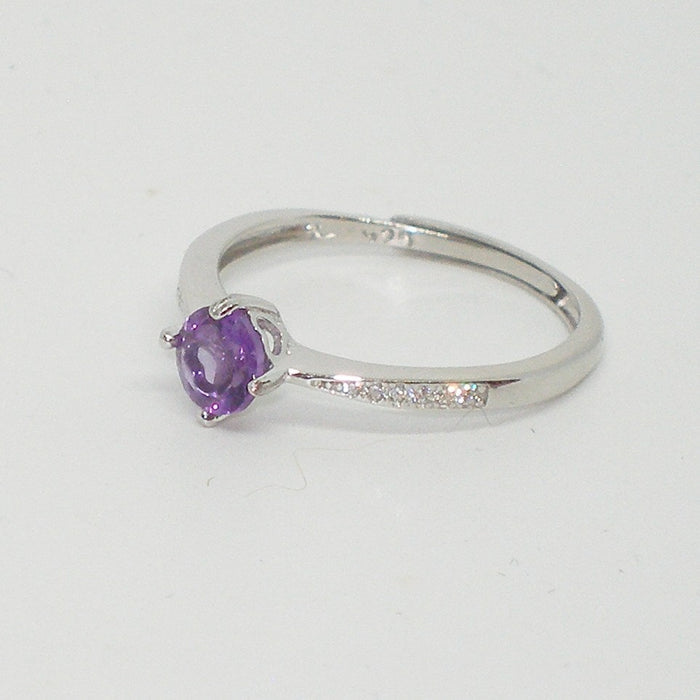 Dainty Amethyst Solitaire