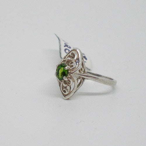 Dainty Chrome Diopside Ring
