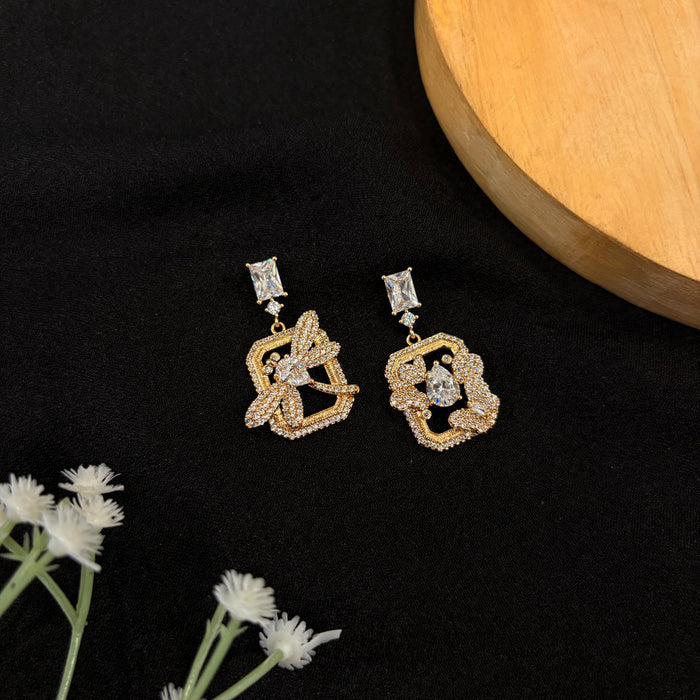 Elara Crystal Bloom Earrings