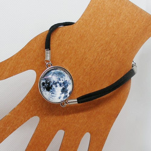 Full Moon Bracelet