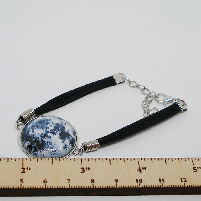 Full Moon Bracelet