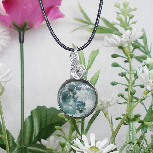 Full Moon Pendant Necklace