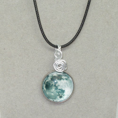 Full Moon Pendant Necklace