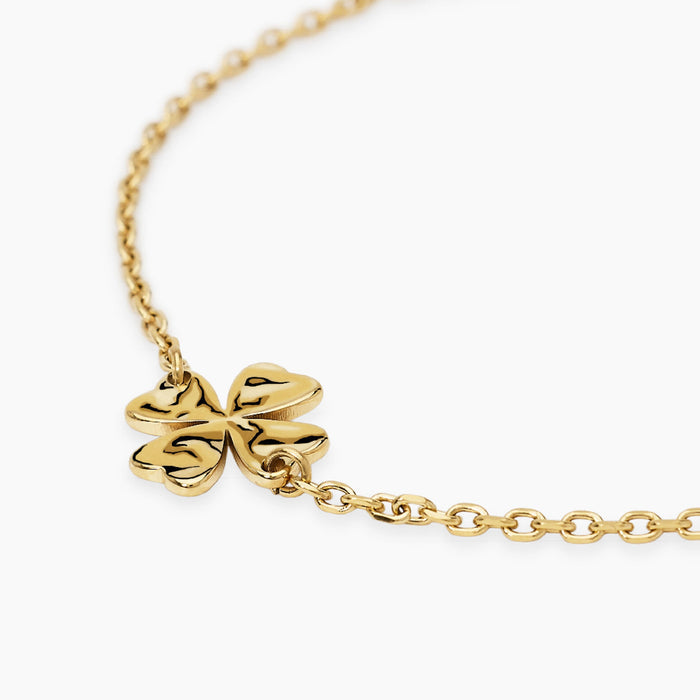 Bracciale dorato con quadrifoglio