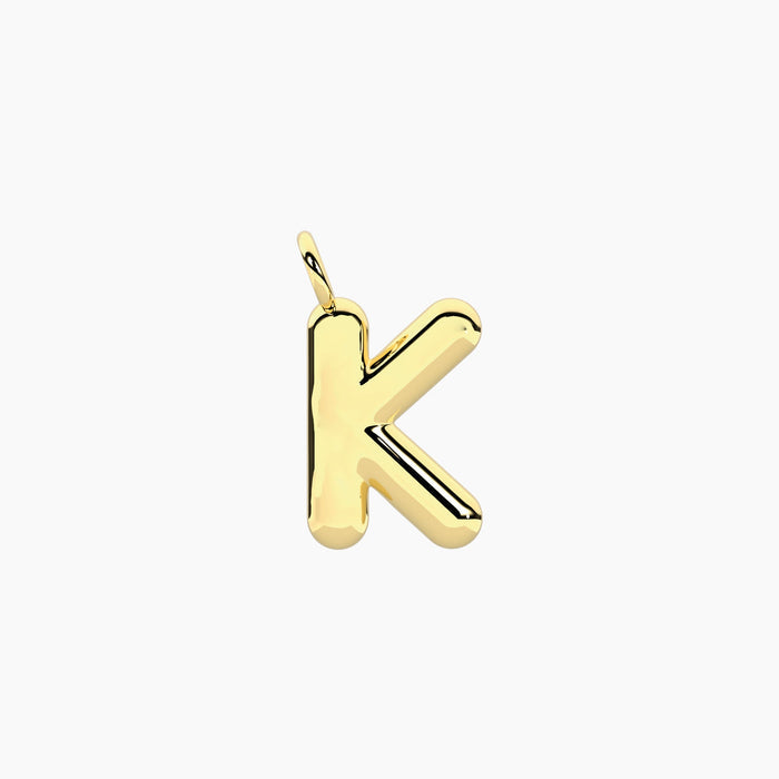 Ciondolo dorato lettera "K"