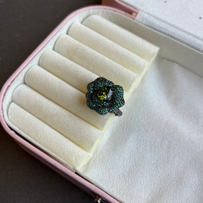 Gulnaar Ring