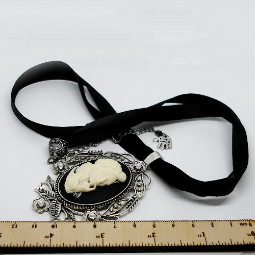 Gypsy Cameo Pendant