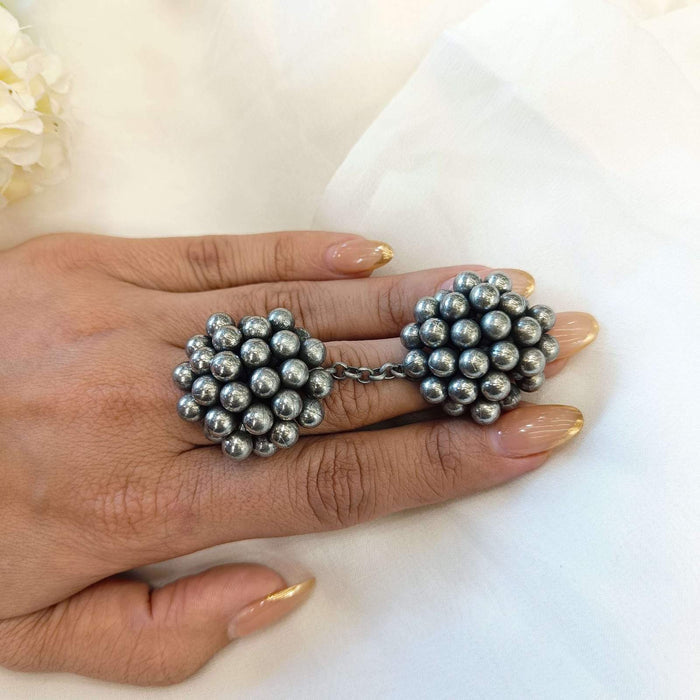 Inara double ring