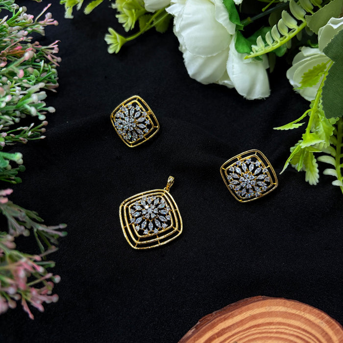 Kashvi Pendant Set
