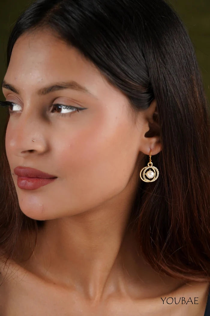 Kia Studded Pearl Earrings
