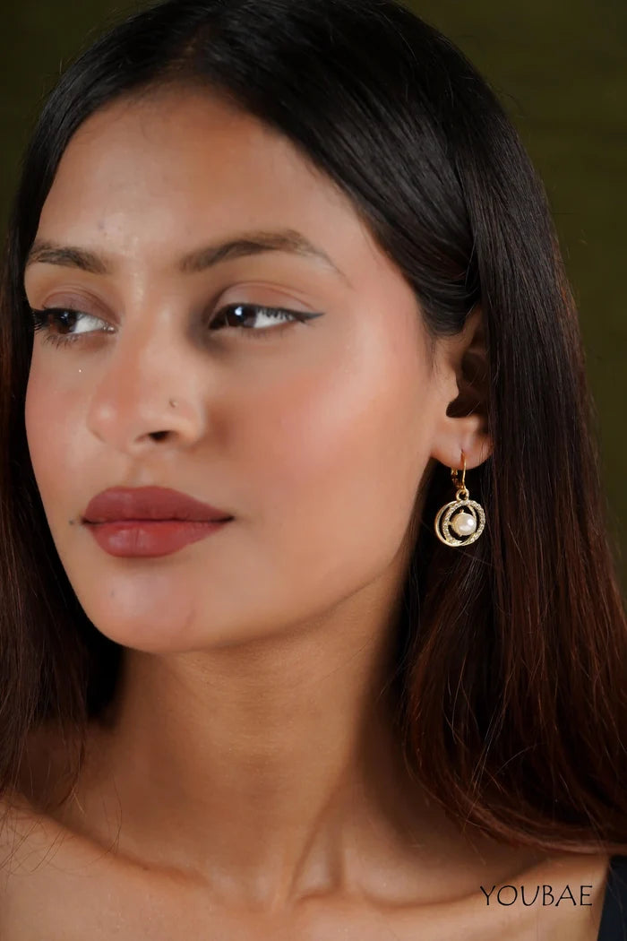 Kia Studded Pearl Earrings